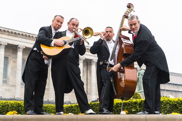 The Casablanca Steps 1920s & 1930s Band Cheshire