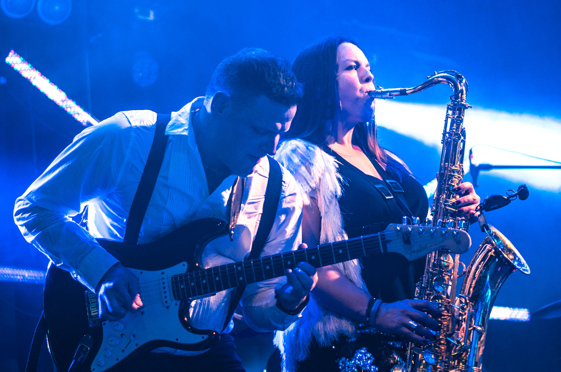 party band, band with sax, guitar and sax, wedding band, best party band